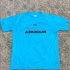 Men’s Under Armour L Heat Gear shirt